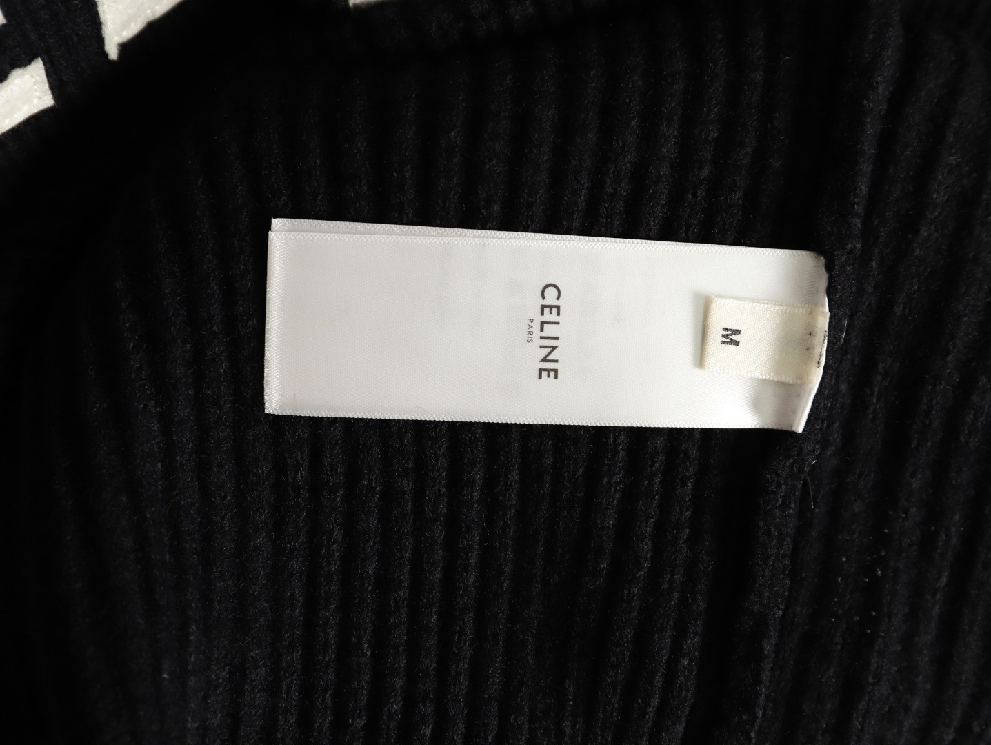 Ce1i*e 21Fw Sweaters