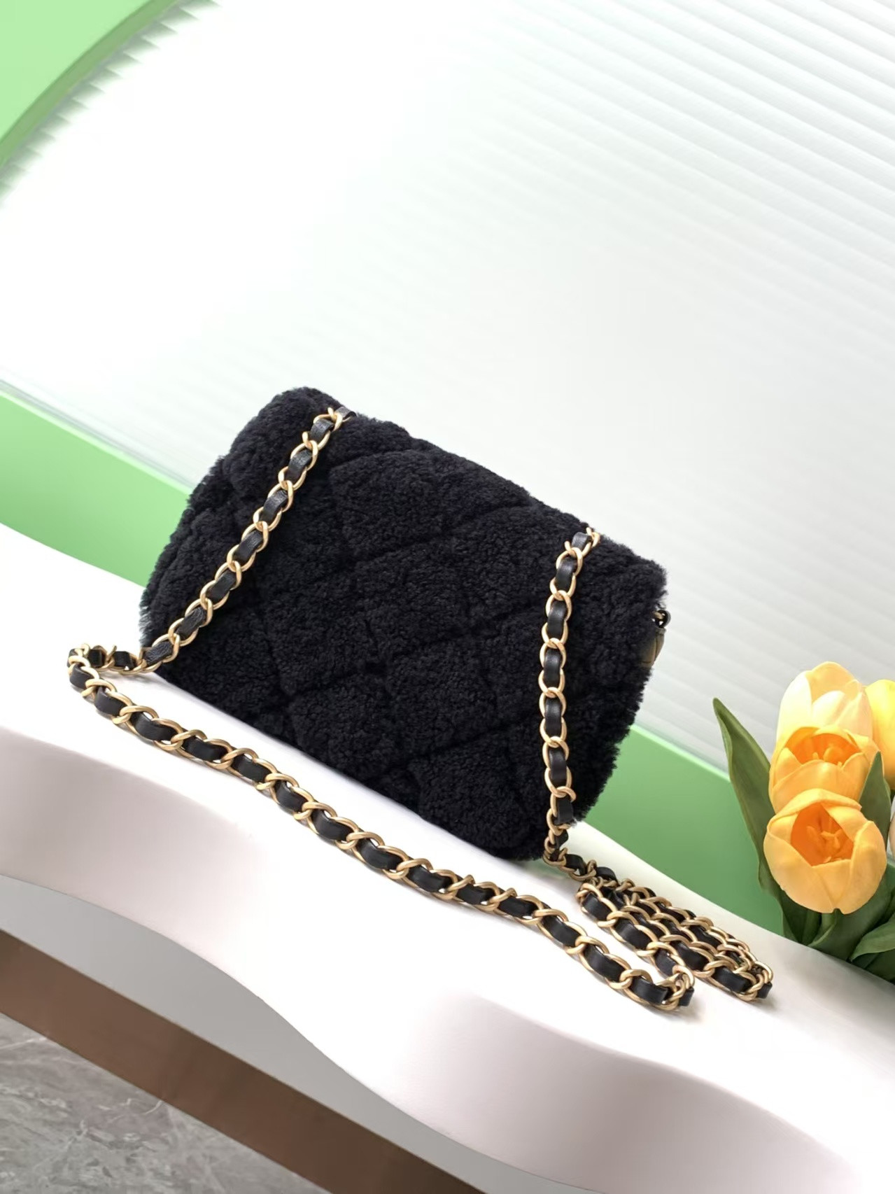 Ch**el Flap Bag 13.5x17x8cm