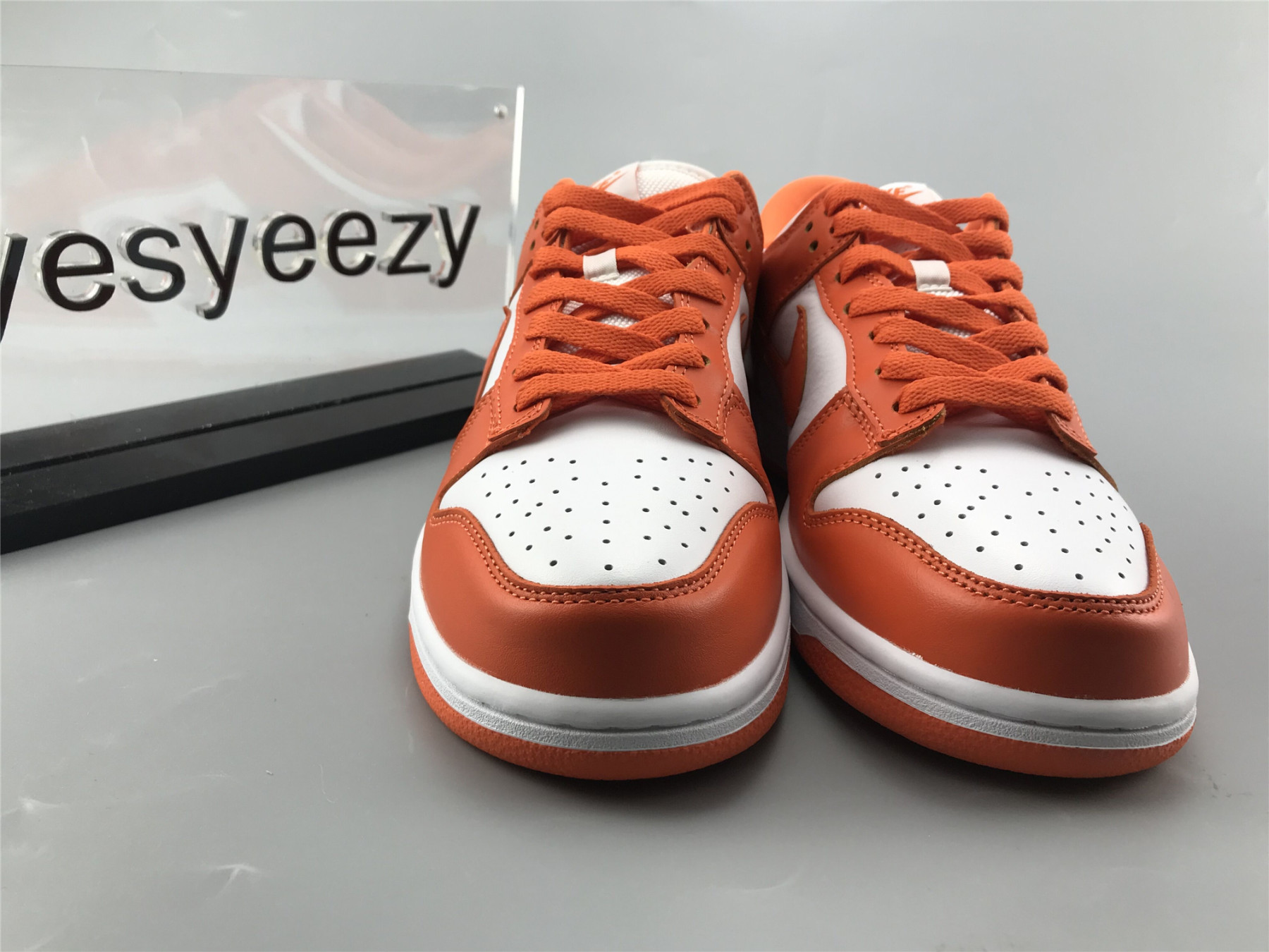 UA NIKE DUNK LOW RETRO SP "SYRACUSE"