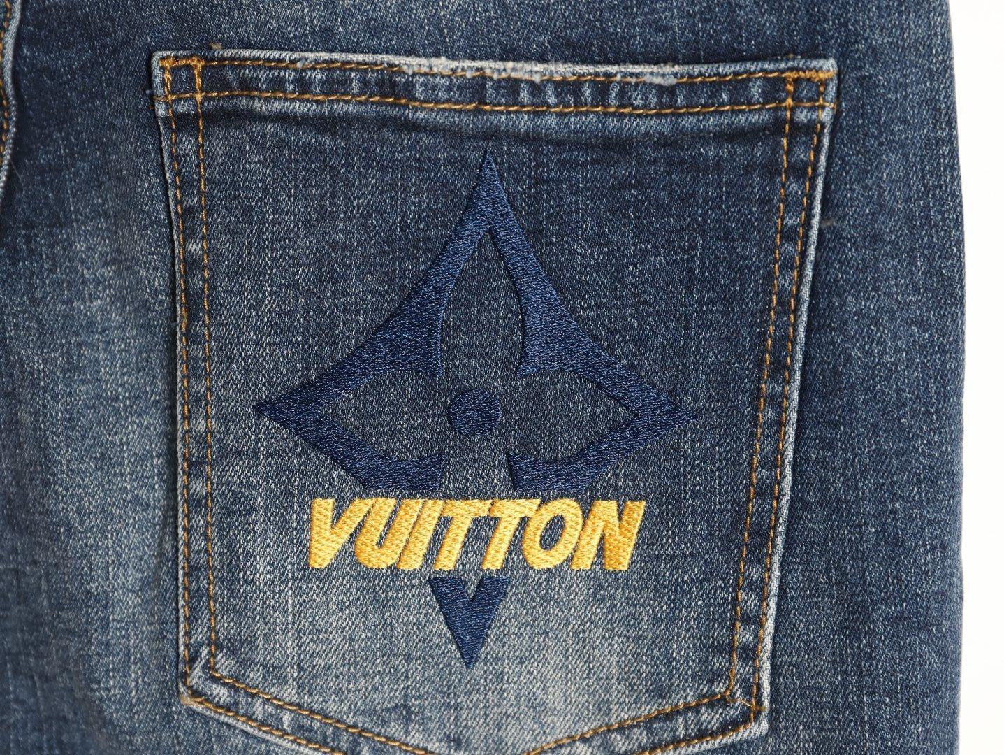 L0vis Vvtt0n Jeans