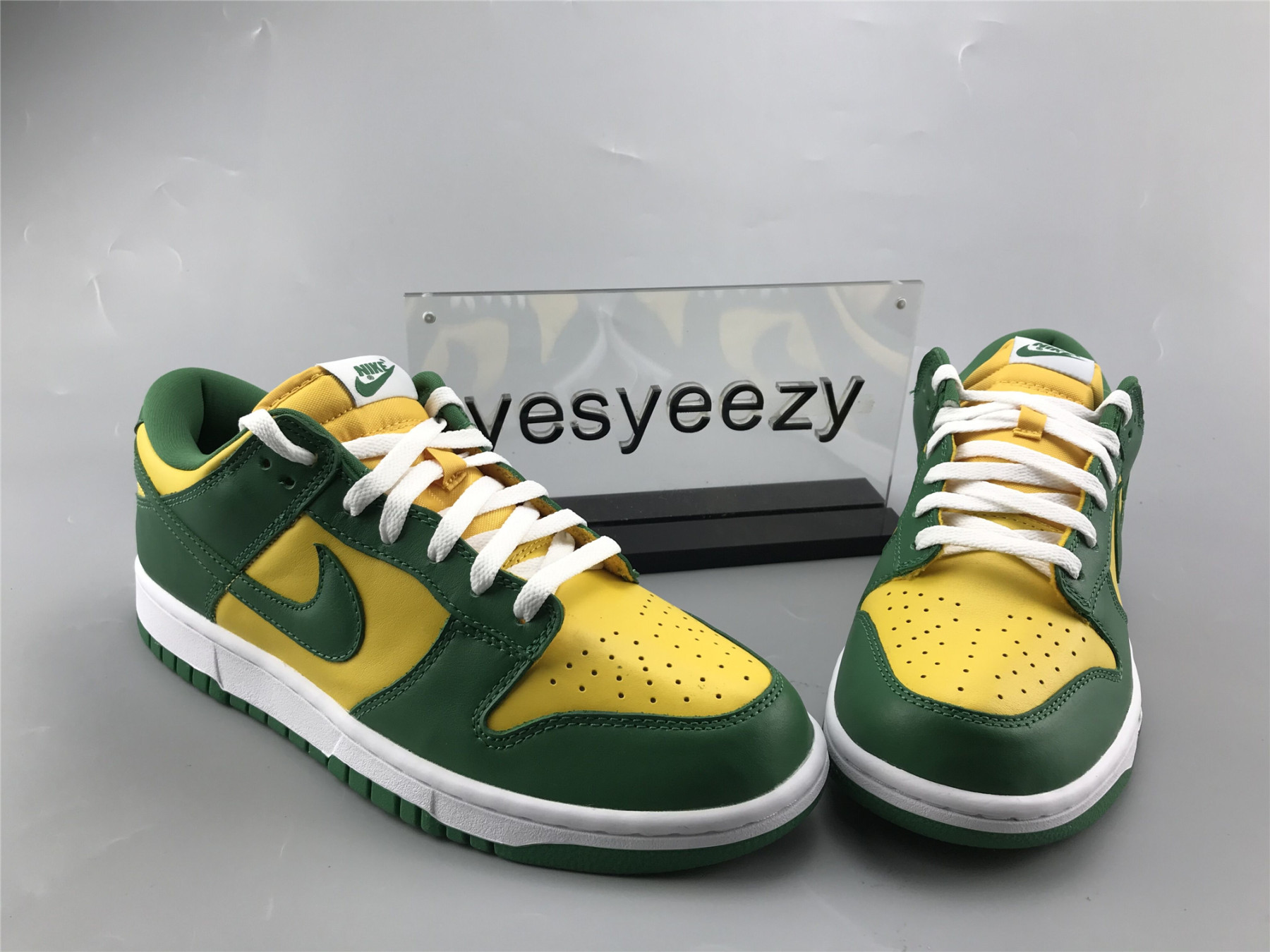 UA NIKE DUNK LOW SP "BRAZIL"