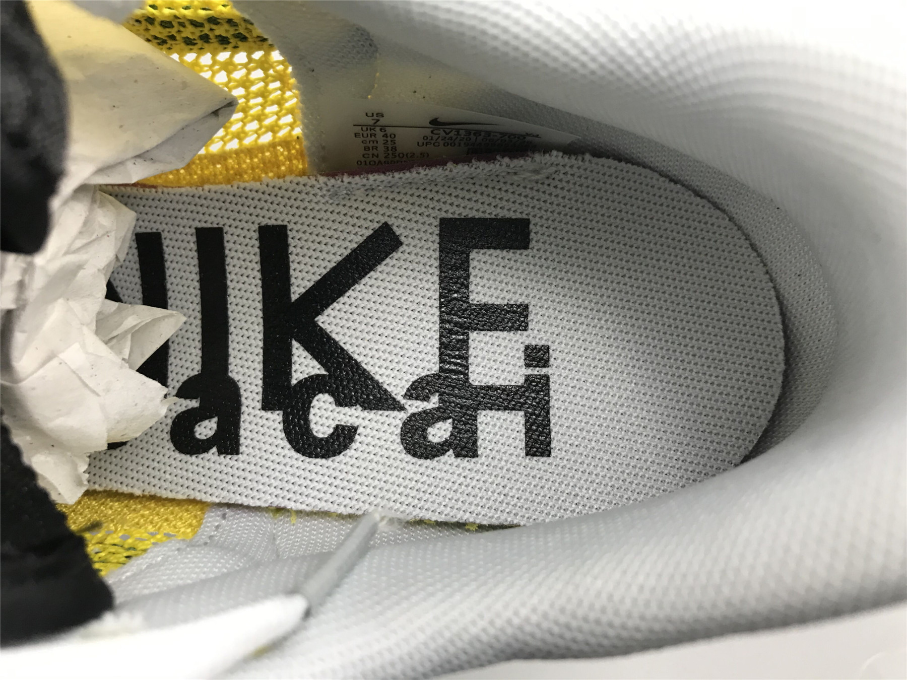 UA NIKE SACAI X VAPORWAFFLE 