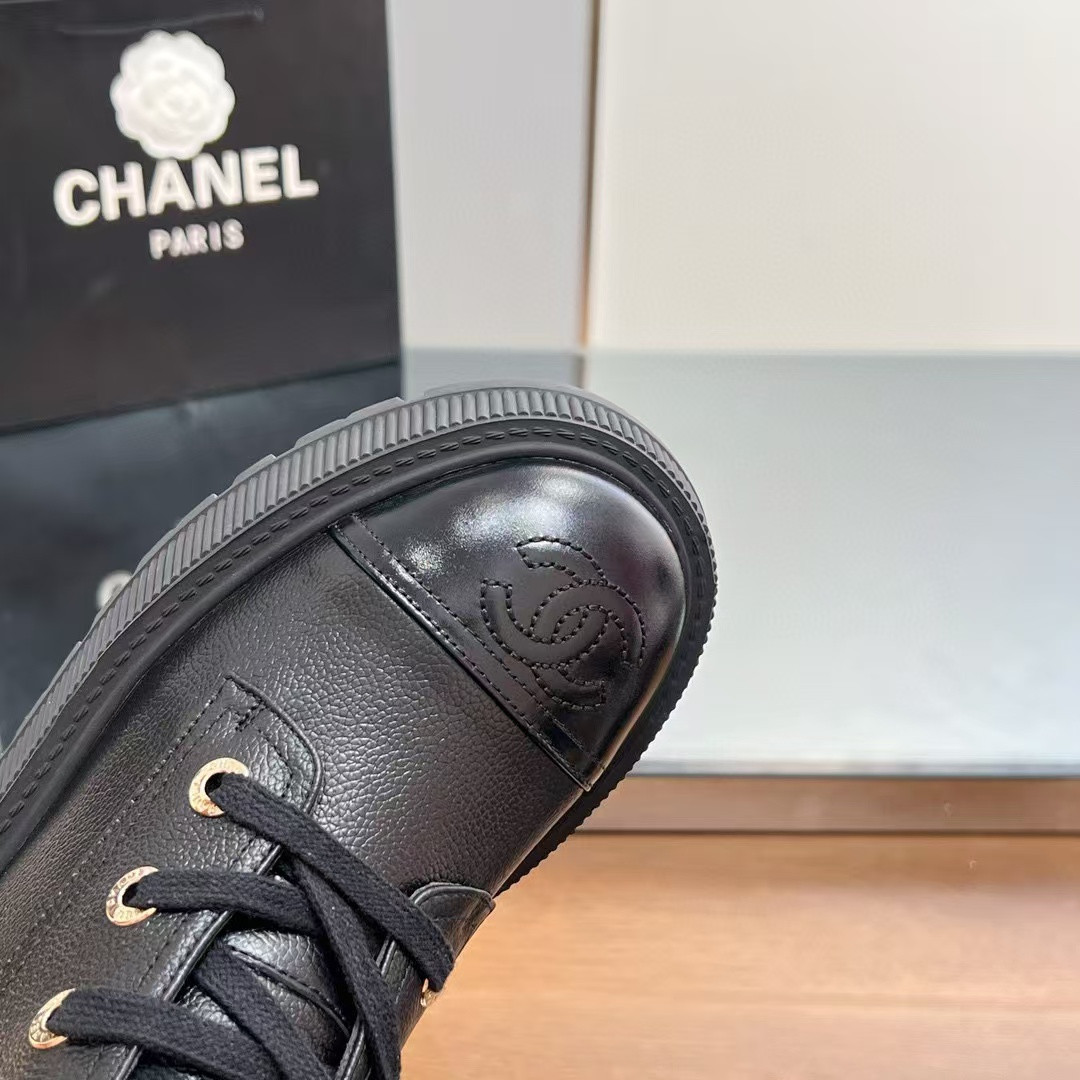 UA Ch**el Boots