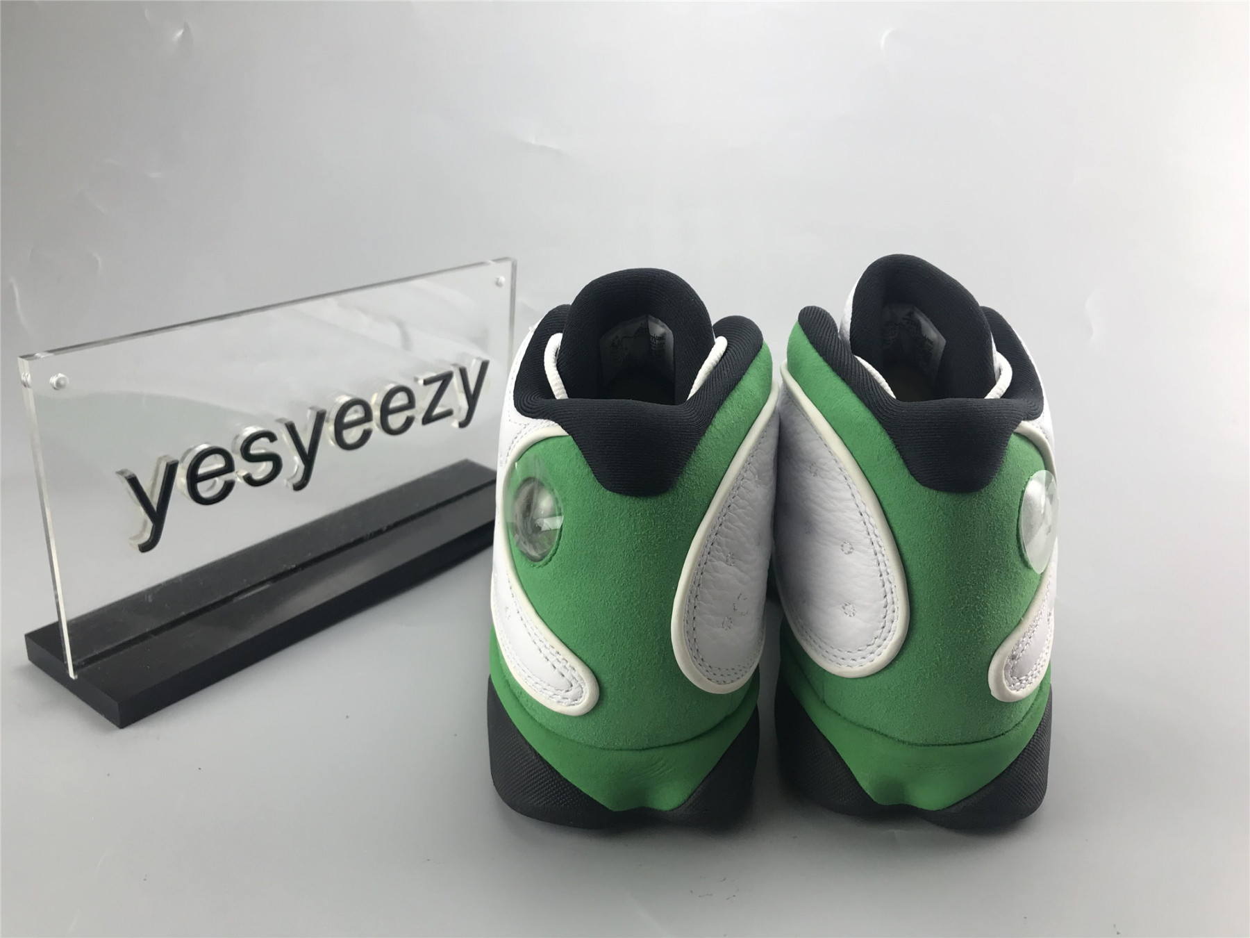UA AIR JORDAN 13 RETRO 