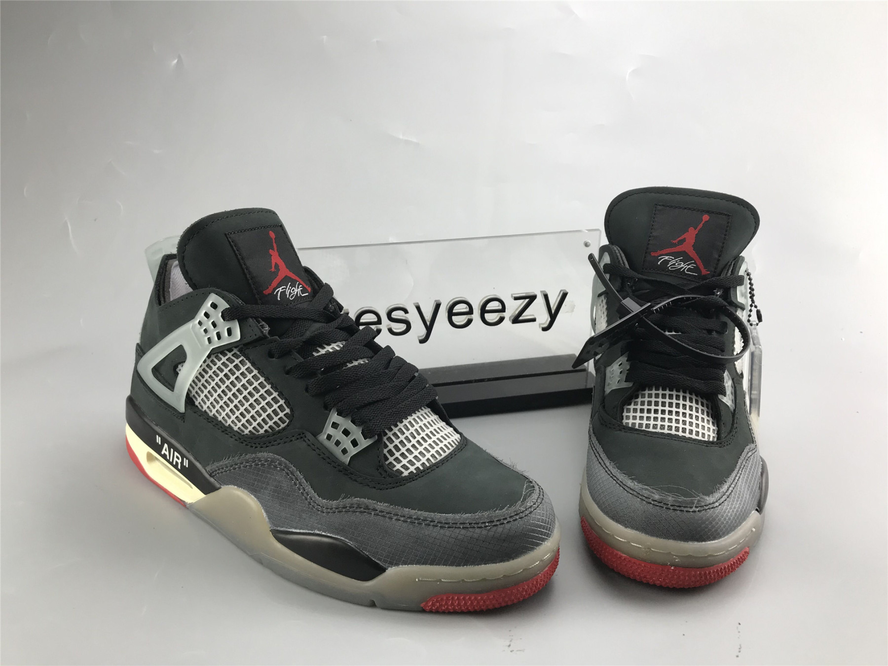 UA OFF-WHITE AIR JORDAN 4 BRED