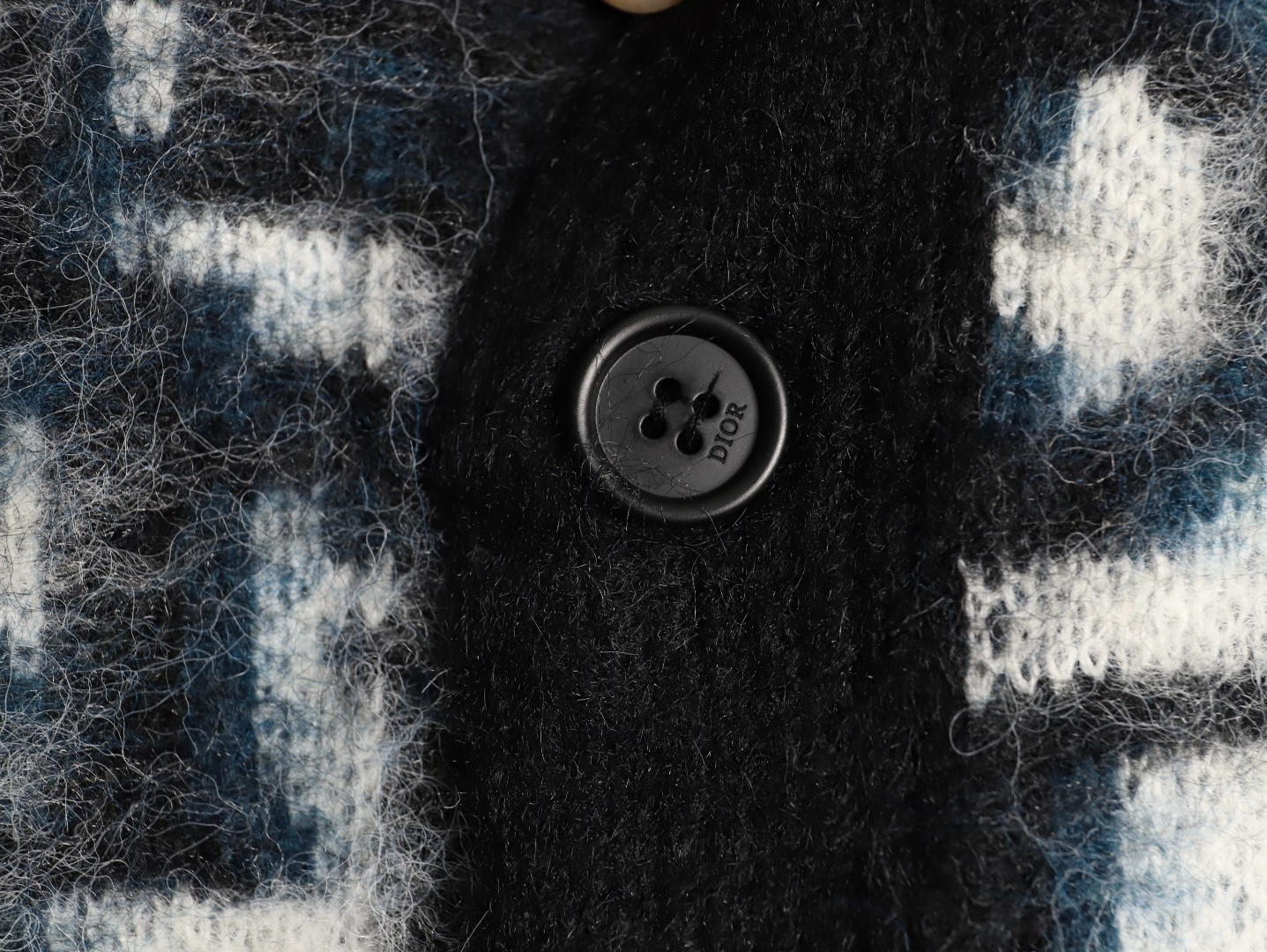 D10r 25FW Cardigan Sweaters