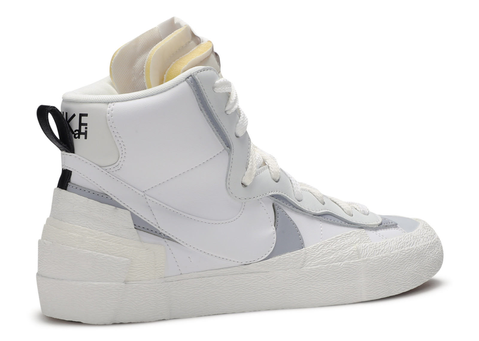 UA NIKE SACAI X BLAZER MID "WHITE GREY"