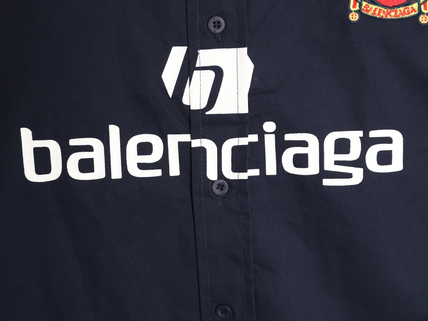 Ba1en*iaga Long-sleeved Shirts