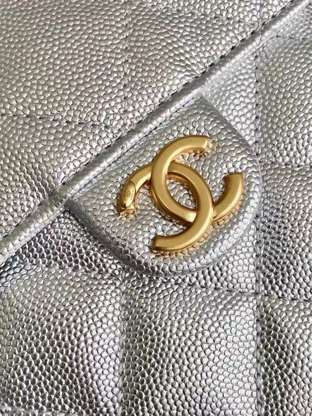 Ch**el 25C Bucket Bag 26x30x14cm