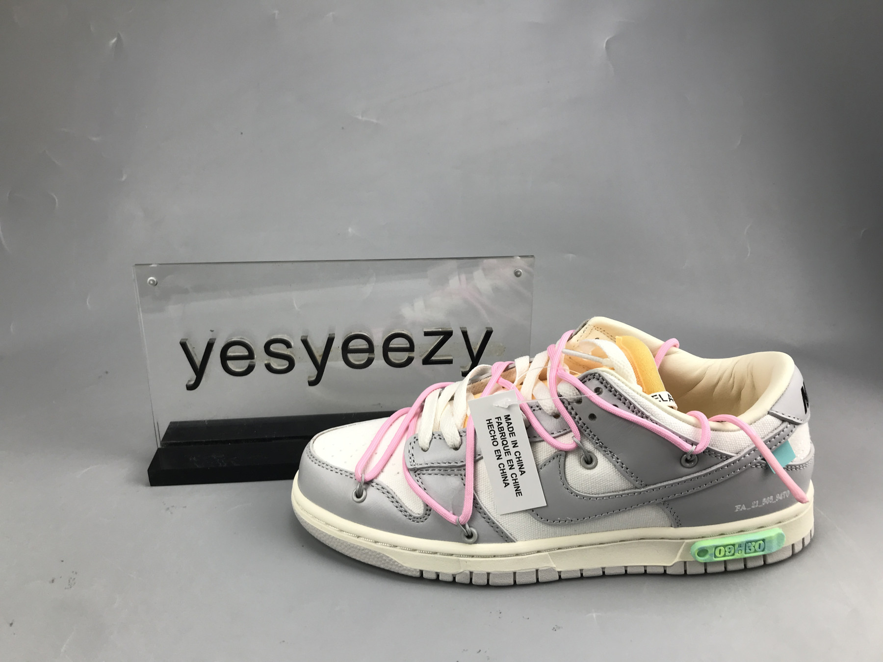 UA NIKE OFF-WHITE X DUNK LOW 