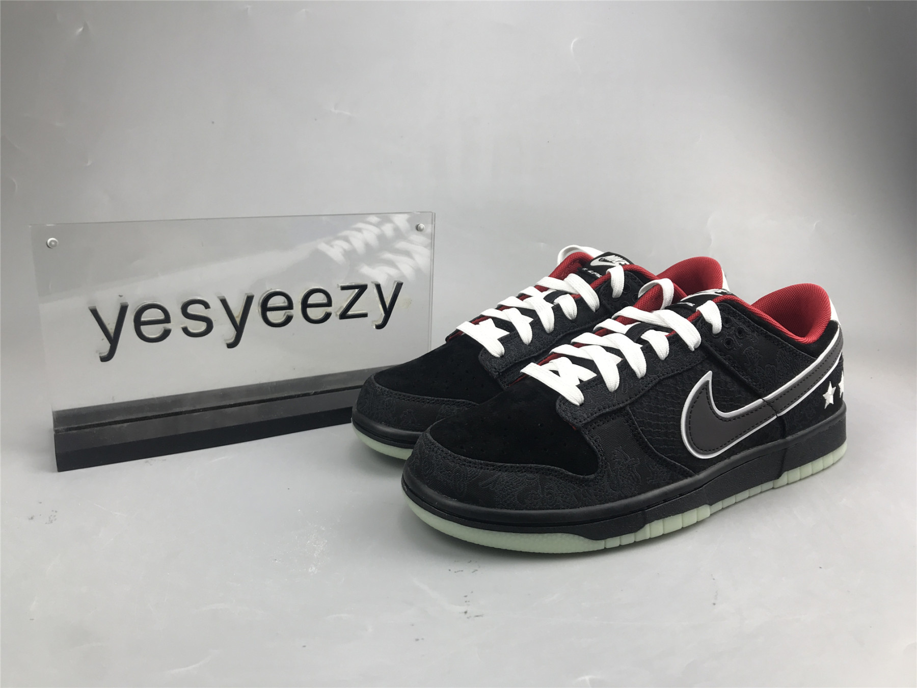 UA NIKE DUNK LOW LPL LEAGUE OF LEGENDS