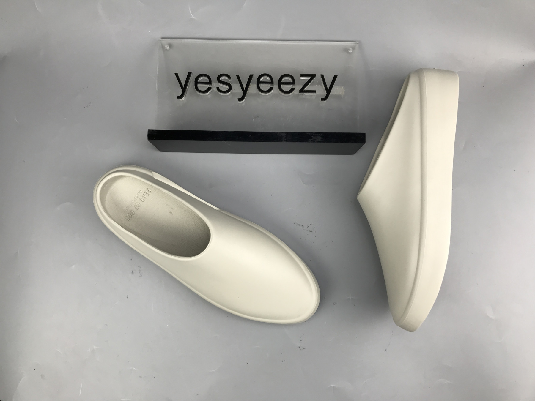 UA NIKE FEAR OF GOD CALIFORNIA BACKLESS SLIP-ON 