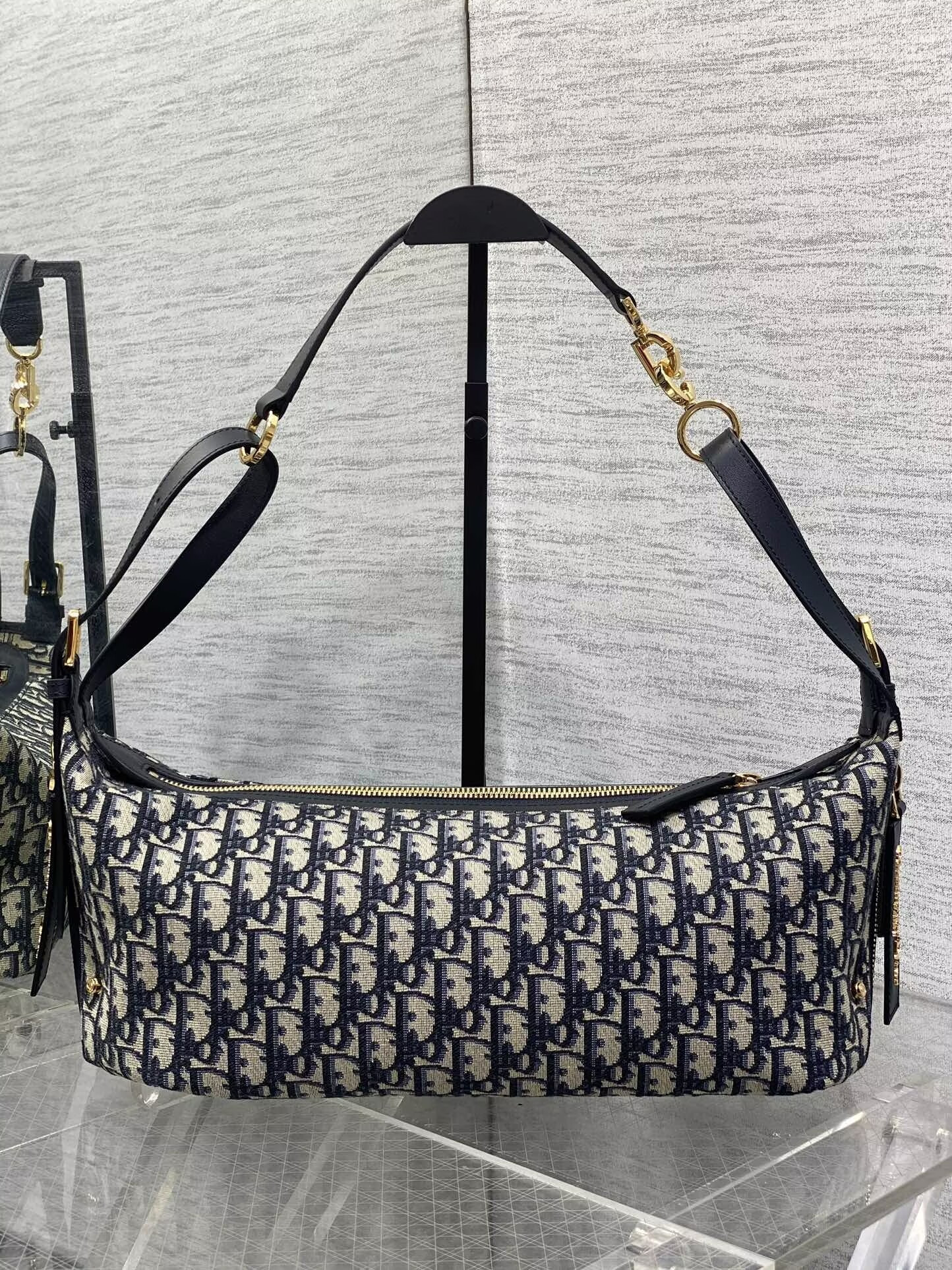 D10r Medium D-Journey Bag 33x15x16cm