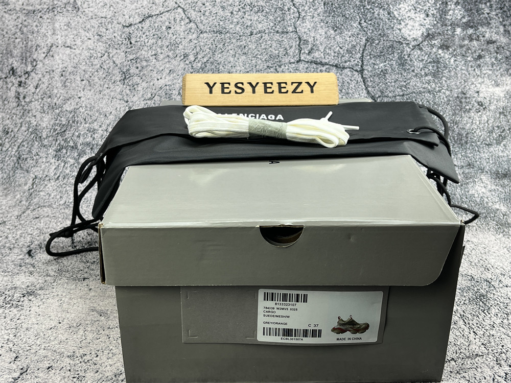 UA Cargo Sneaker Grey orange