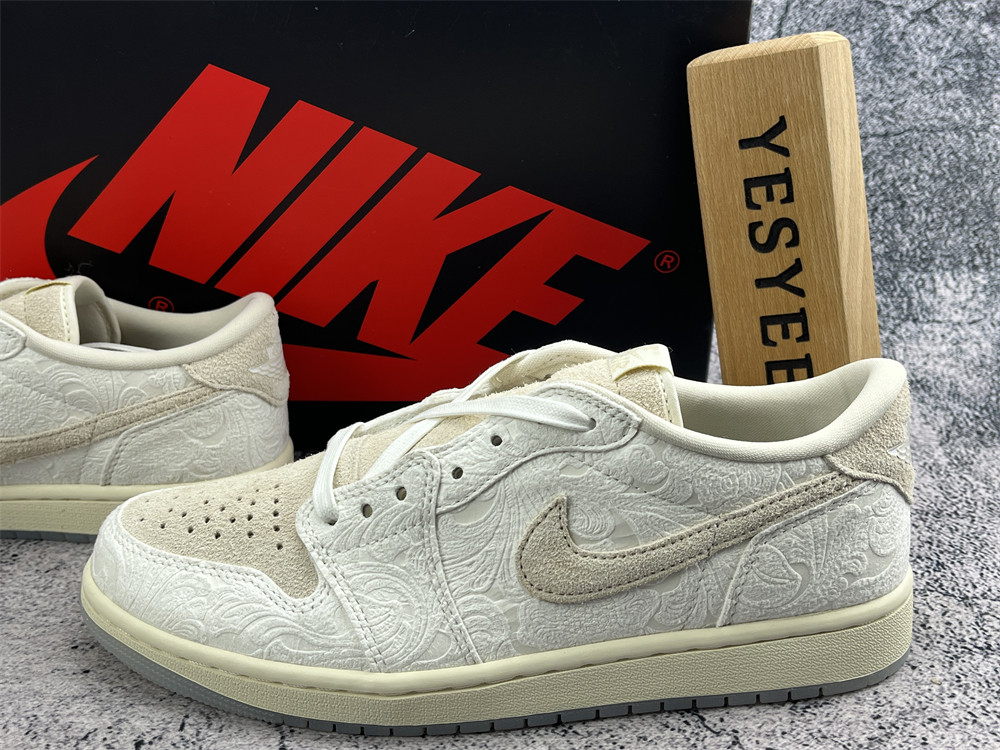 UA CHRIS PAUL X AIR JORDAN 1 RETRO LOW OG 