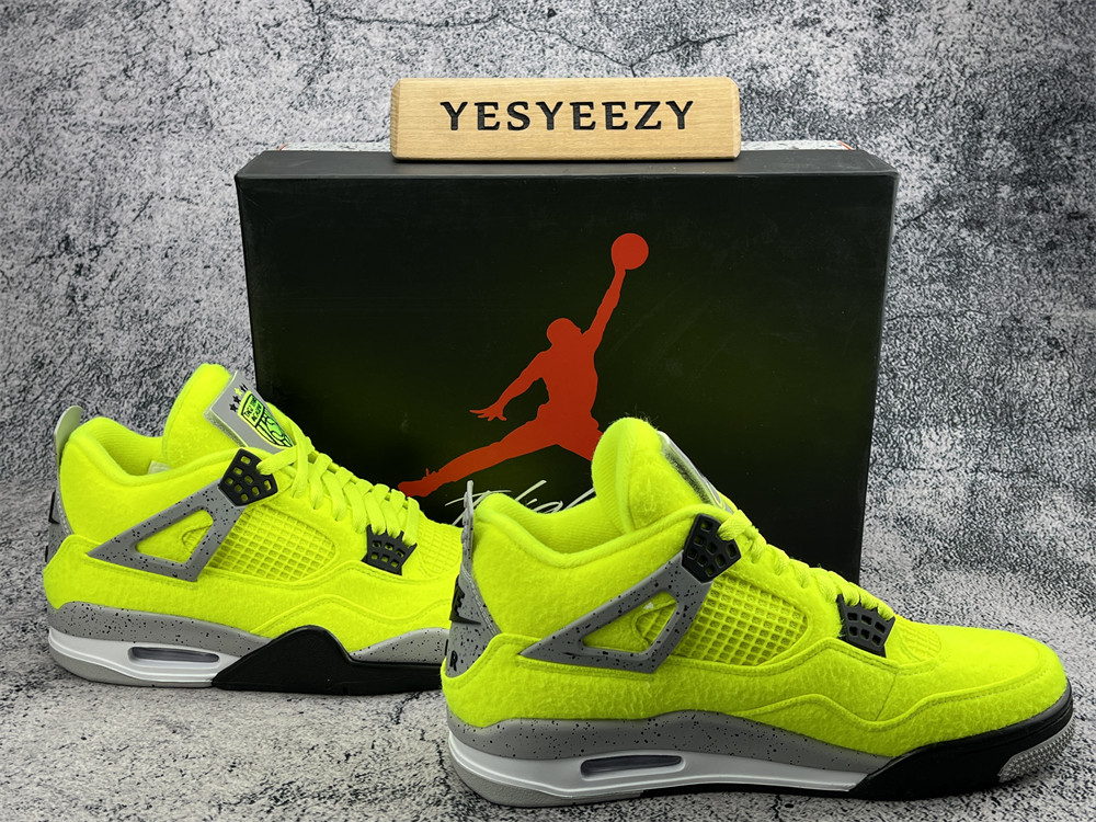 UA AIR JORDAN 4 RETRO GREEN