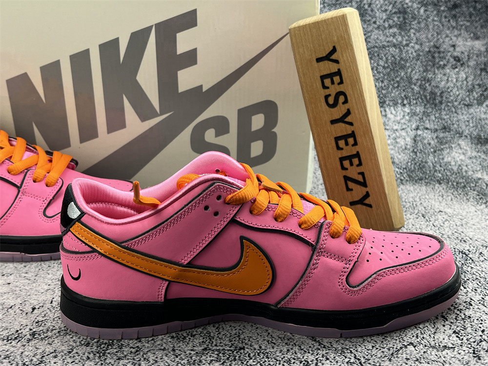 UA NIKE THE POWERPUFF GIRLS X DUNK LOW PRO SB QS 