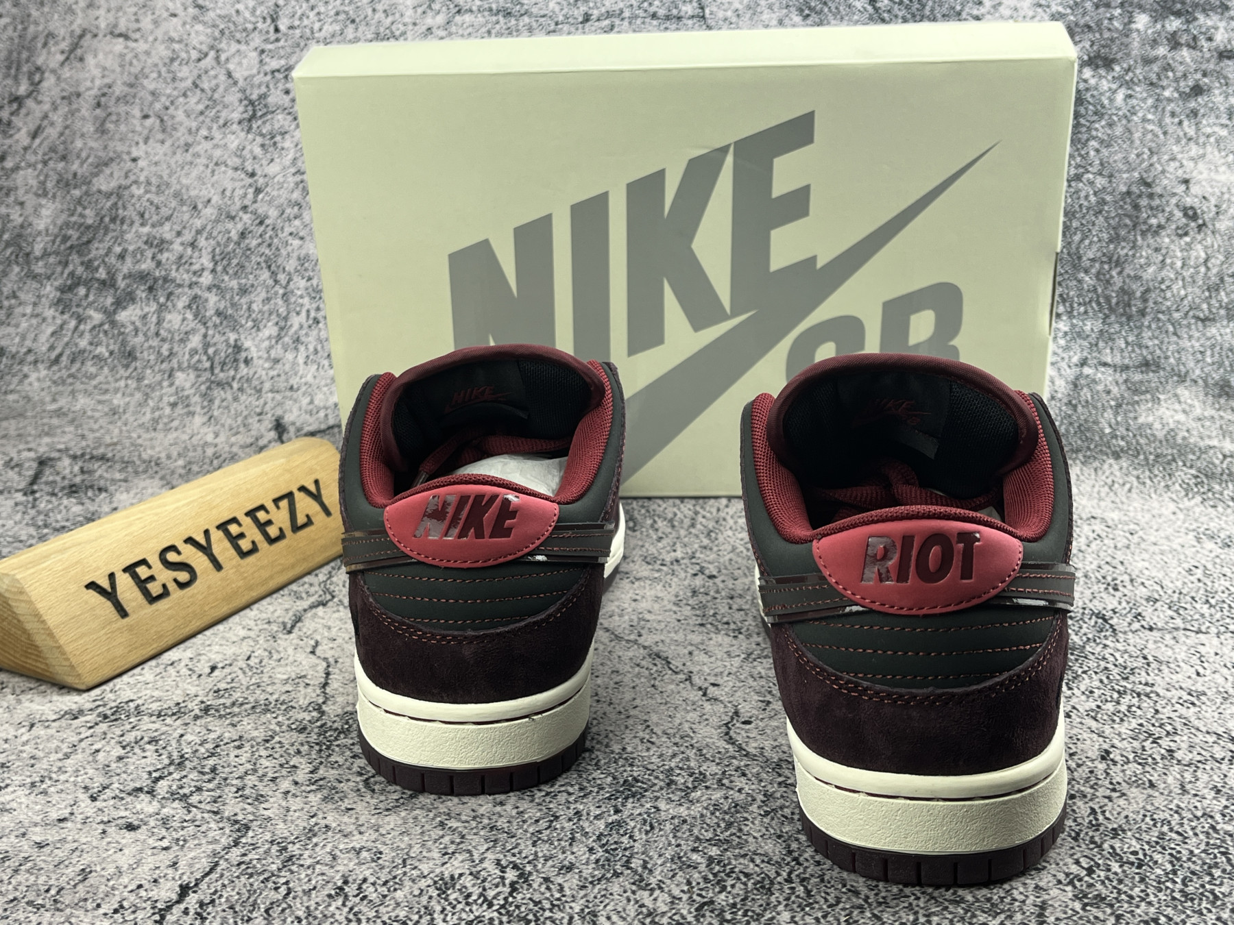 UA Nike SB Dunk Low