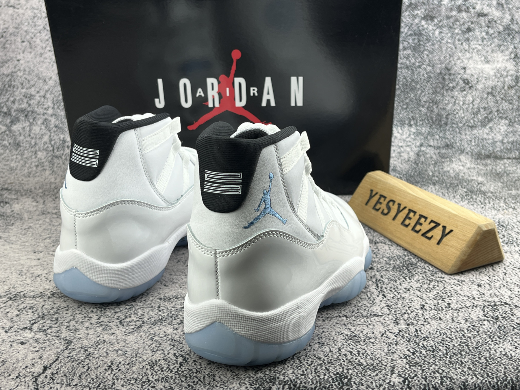 UA Jordan 11 Retro
