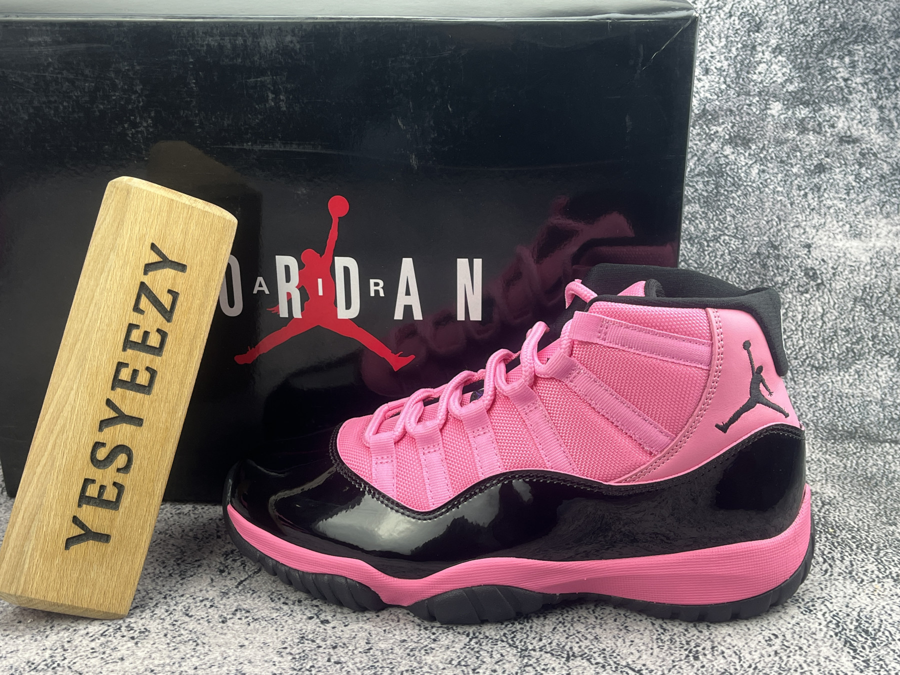 UA Jordan 11 Retro
