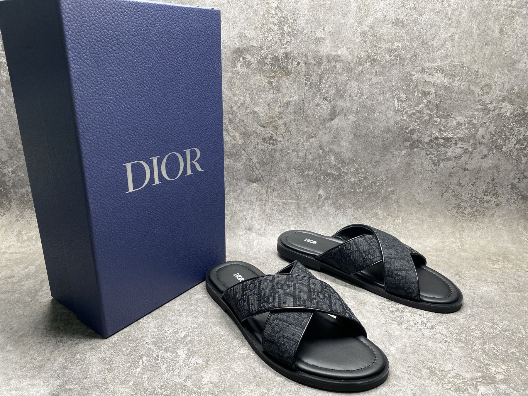 UA D10r Alias Sandal