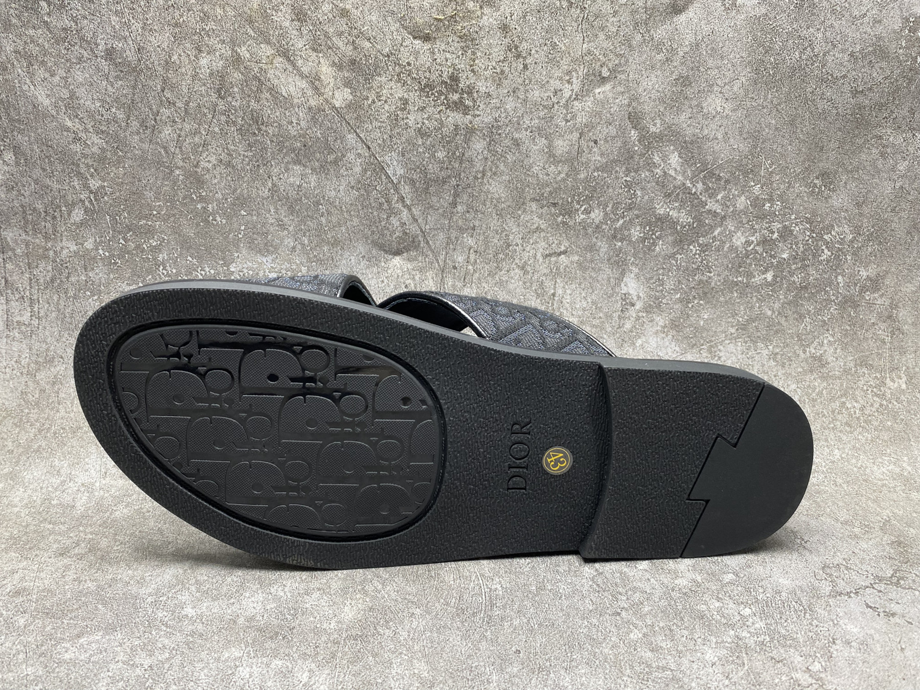 UA D10r Alias Sandal