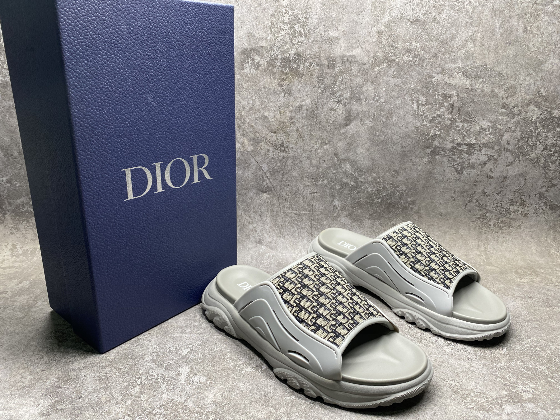 UA D10r Sandal