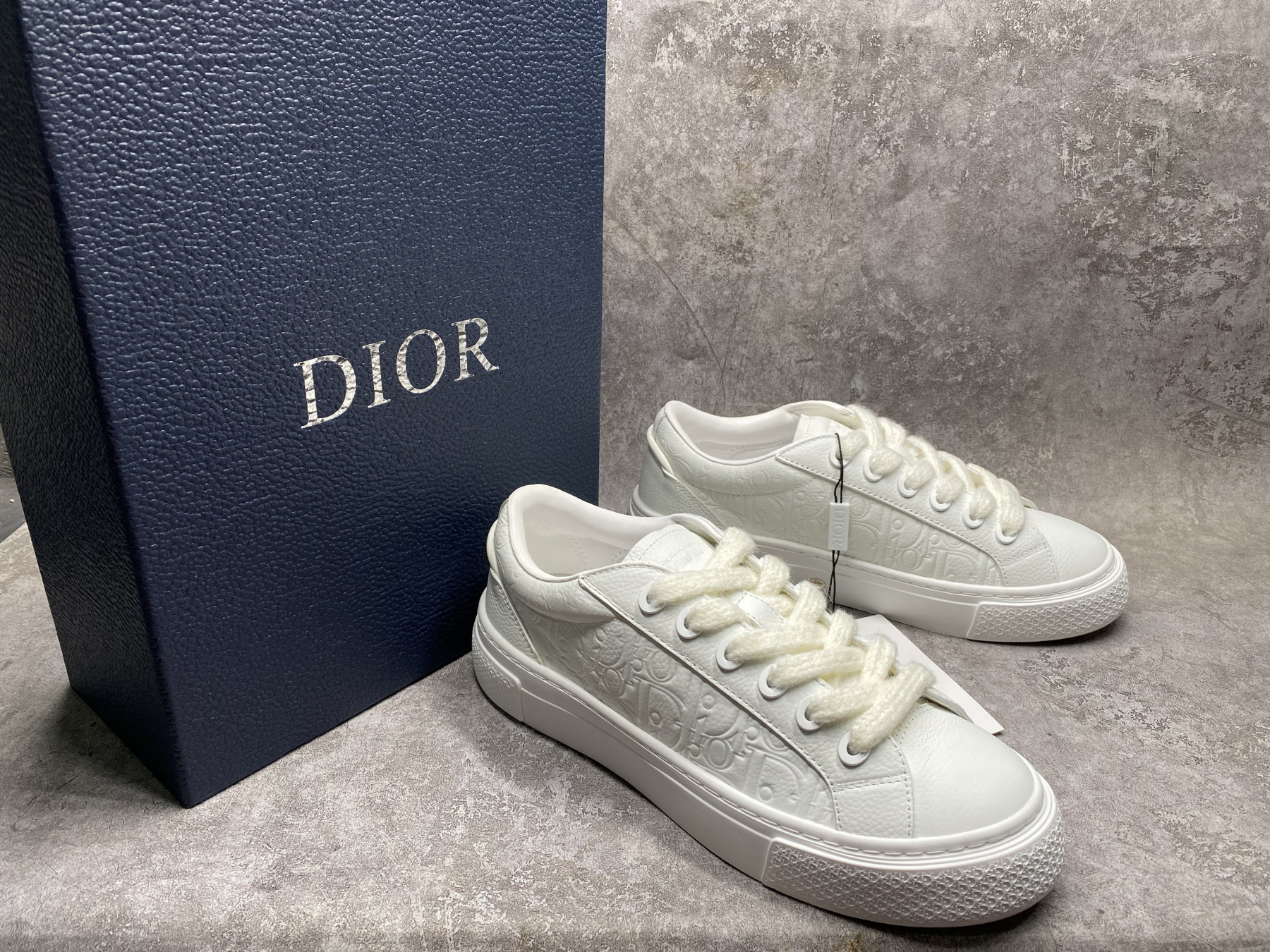 UA D10r B33 Sneaker