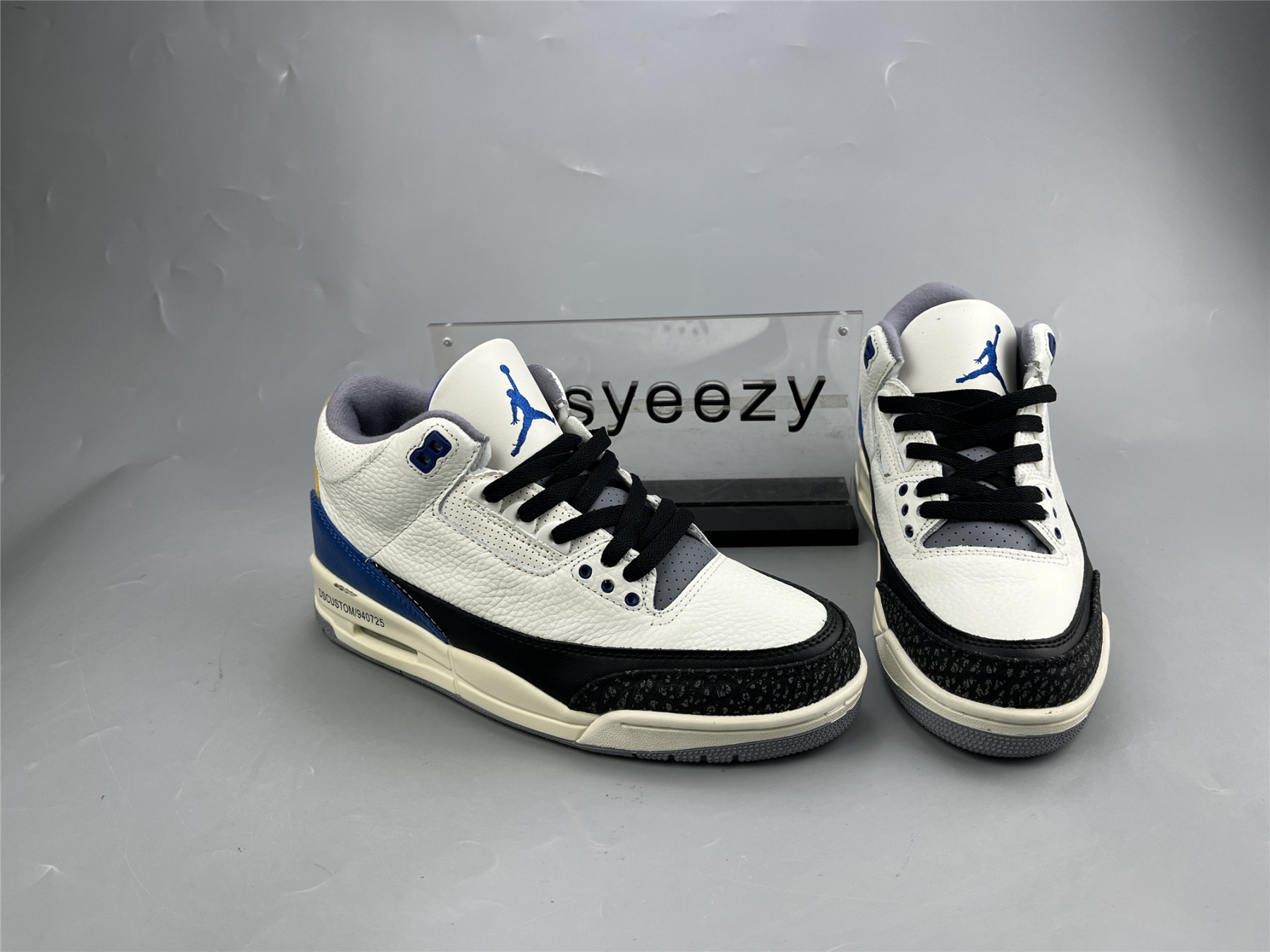 UA AIR JORDAN 3 RETRO GS 