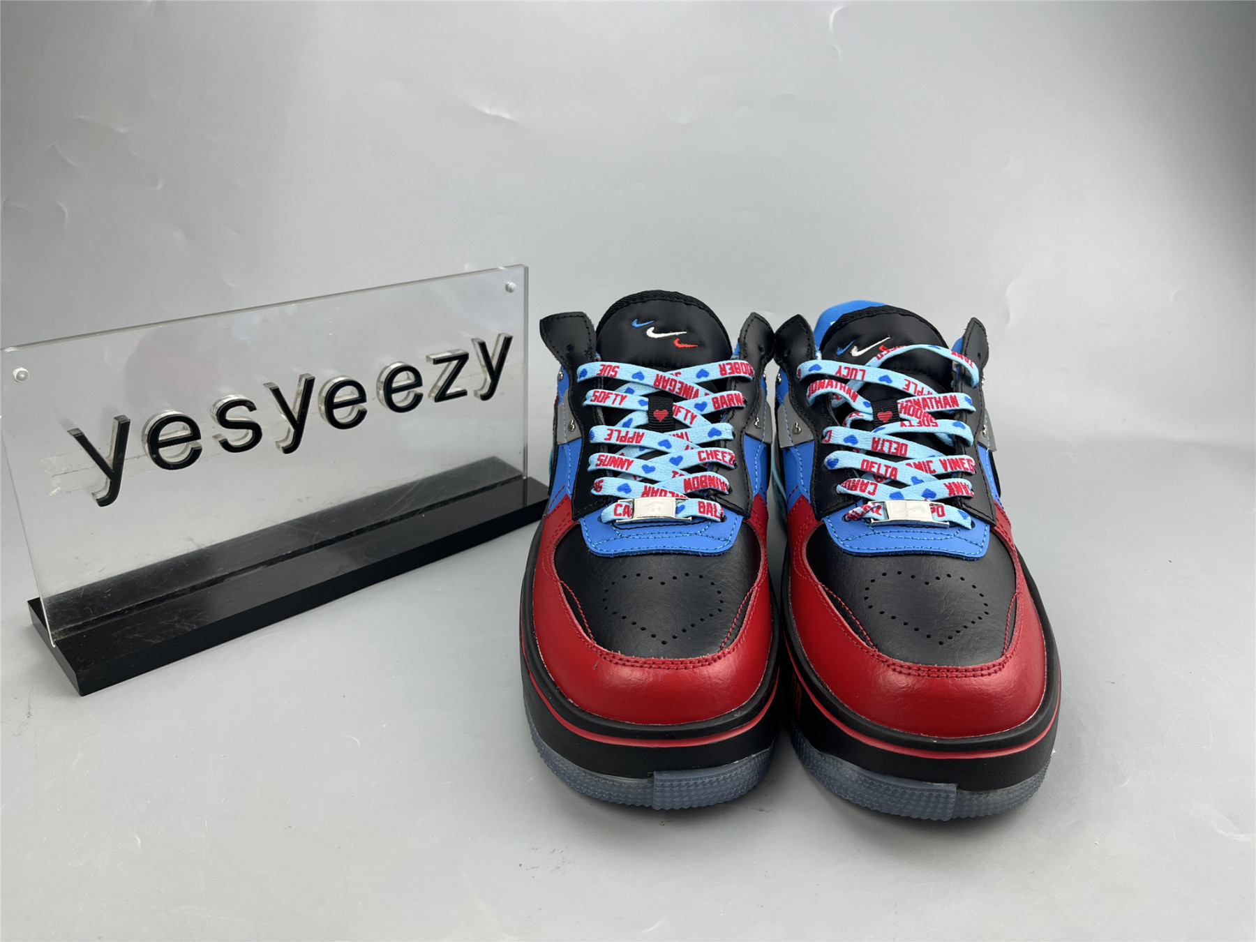 UA NIKE AIR FORCE 1 FONTANKA 