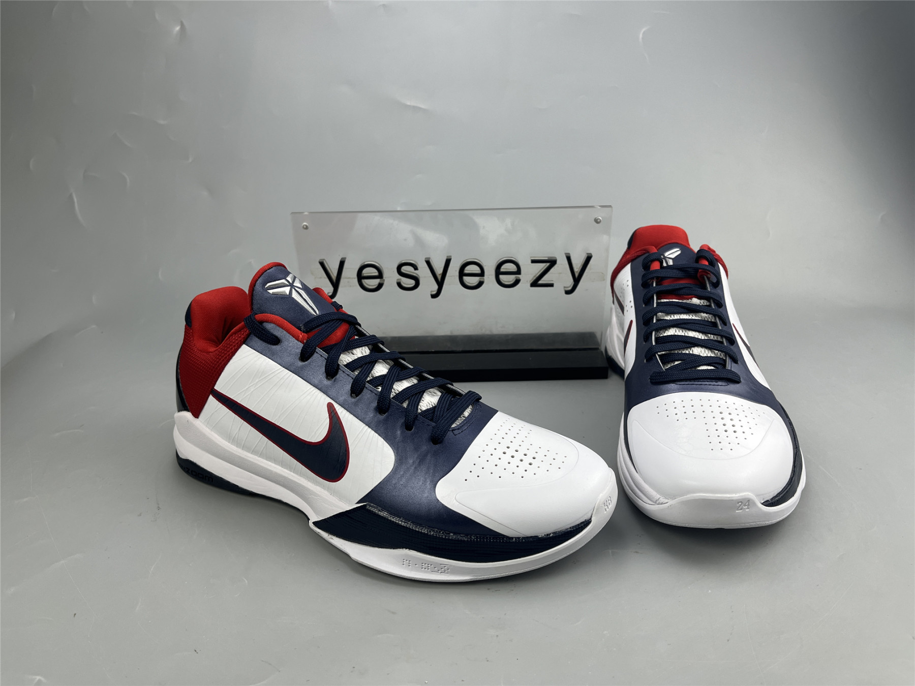 UA NIKE KOBE 5 PROTRO