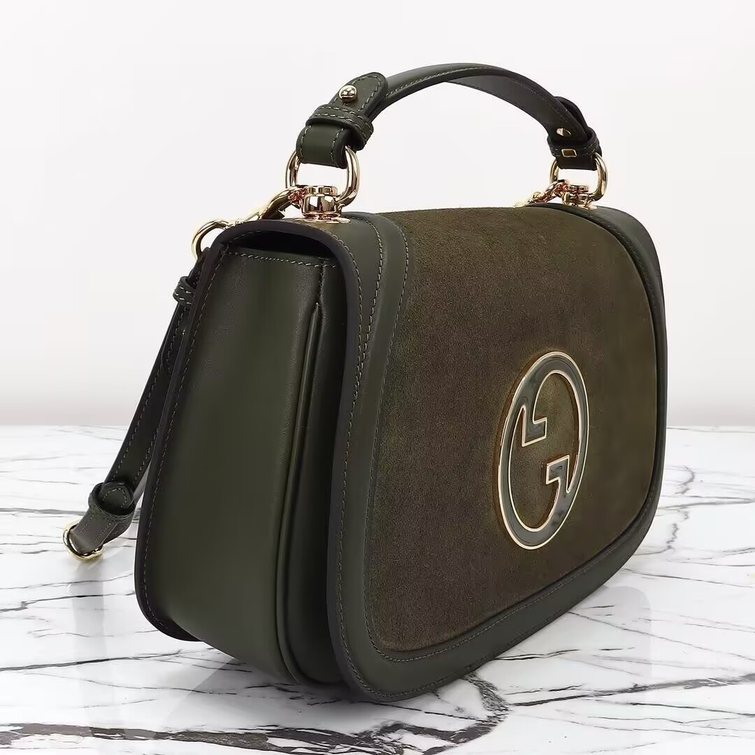 Gvc*1 Shoulder Bag 32x17x10cm