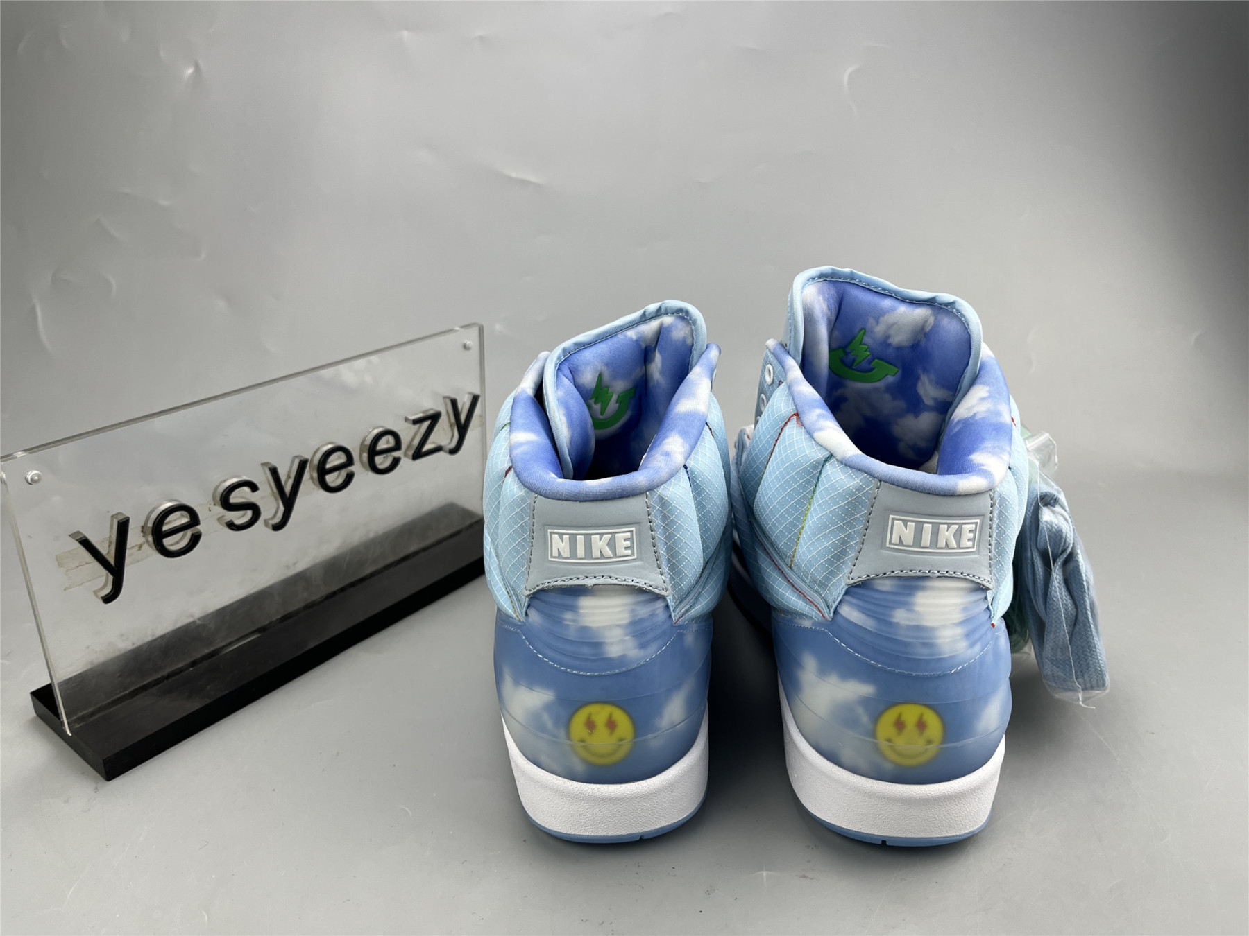 UA J. BALVIN X AIR JORDAN 2 RETRO