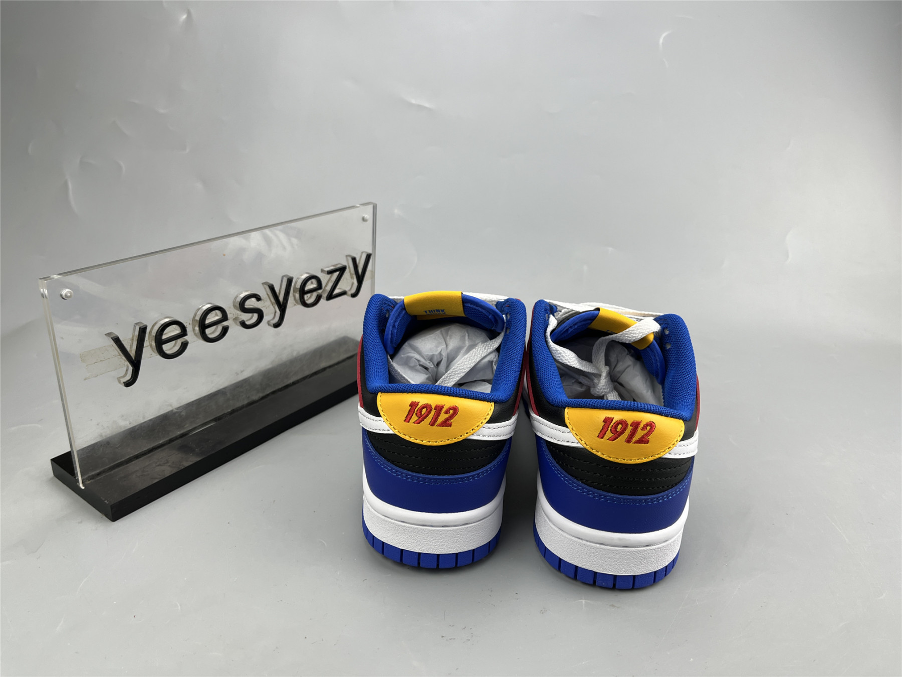 UA NIKE TENNESSEE STATE UNIVERSITY X DUNK LOW 