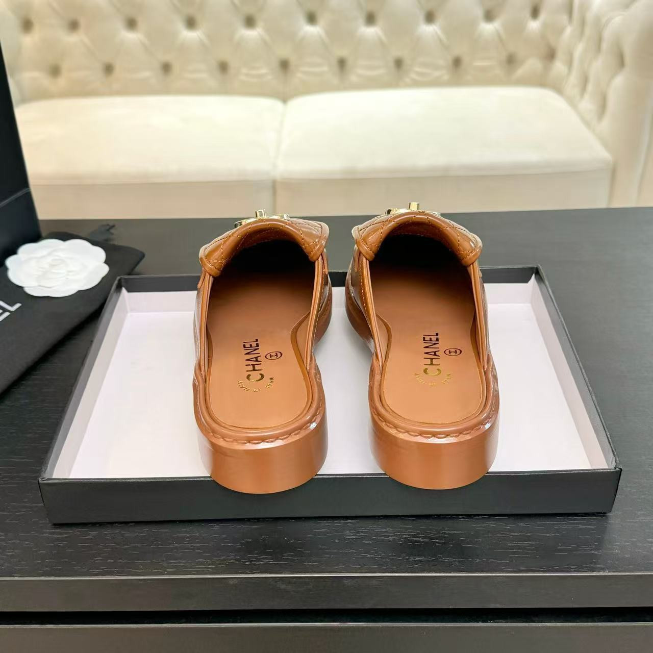 UA Ch**el Slides Leather Flats