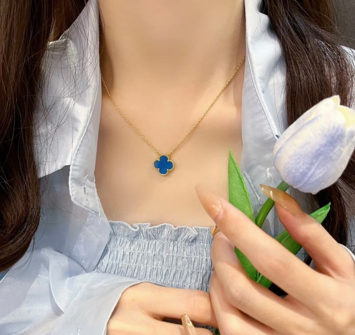 V*n Cl**f & Arpels Medium four-leaf clover Necklace Diameter approx 1.5cm,Chain length approx 40+5cm