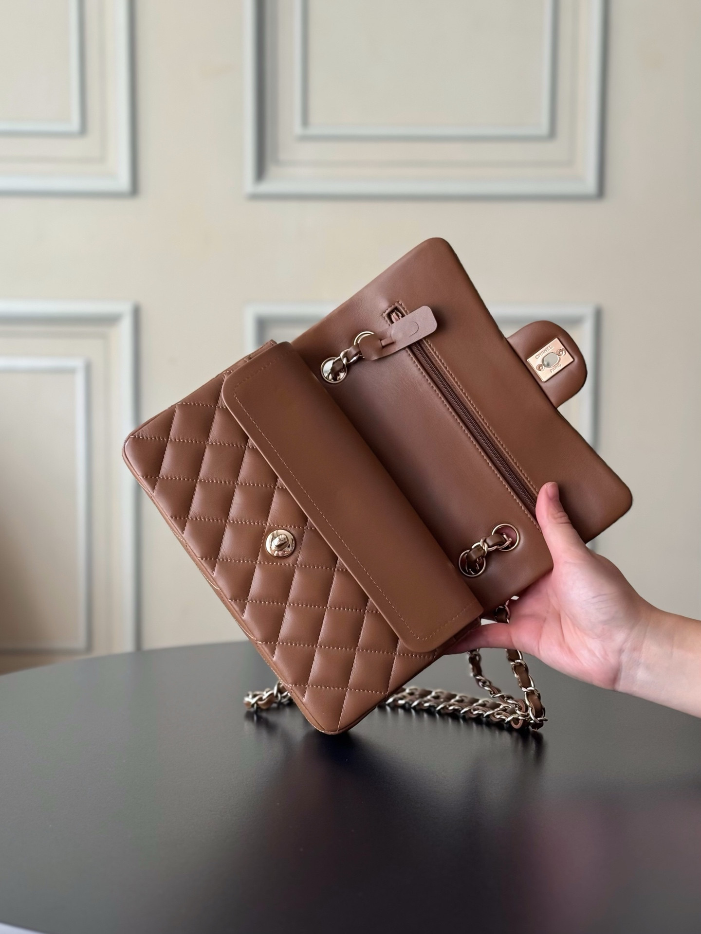Ch**el Small Classic Bag 23x6.5x14cm