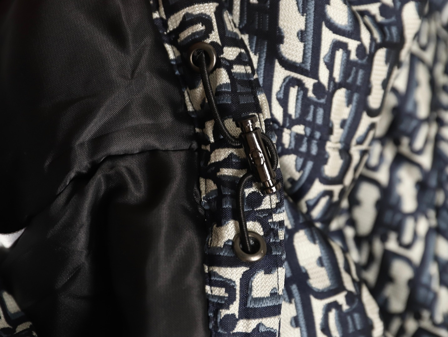 D10r Cotton Coats