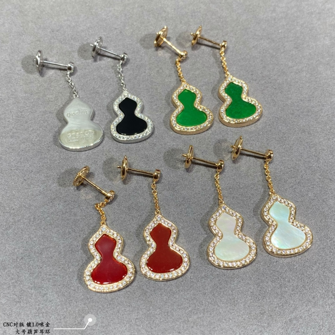 Qeelin Large Gourd Earrings