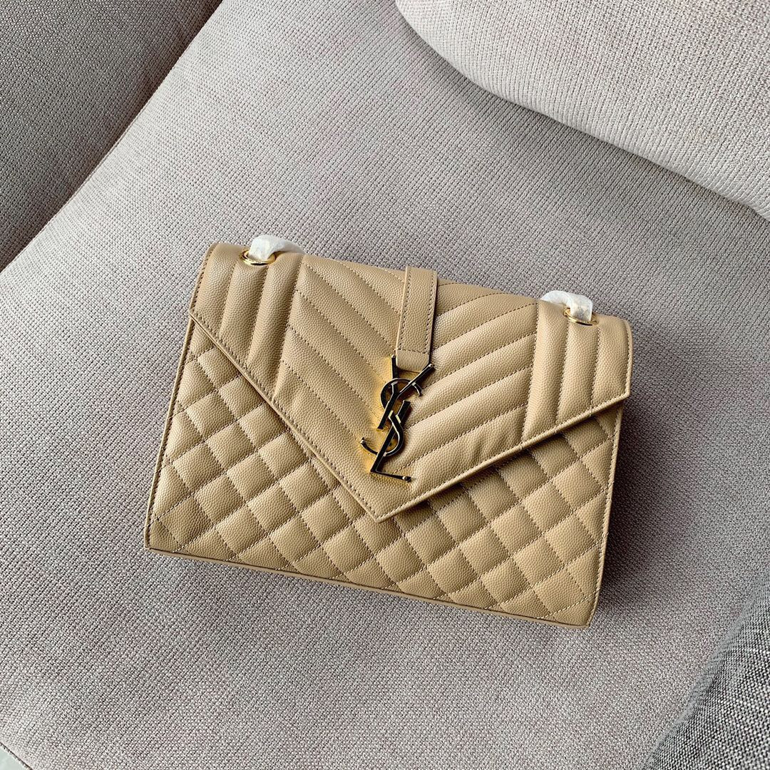 Y51 Envelope medium bag 24cm