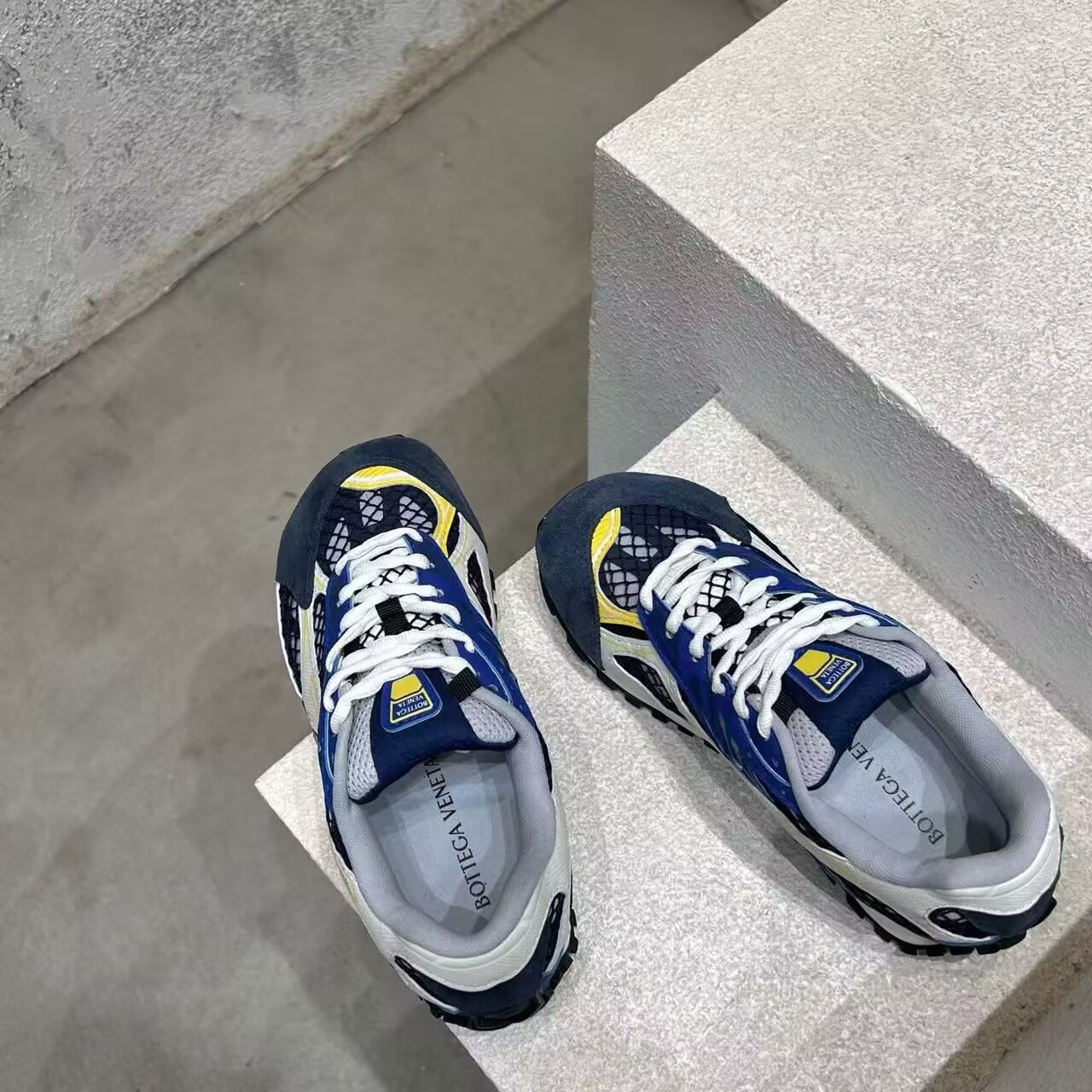 UA B0tt*ga Ven*ta Orbit Sneaker