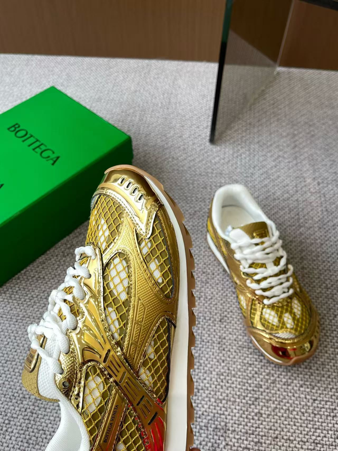 UA B0tt*ga Ven*ta Orbit Sneaker