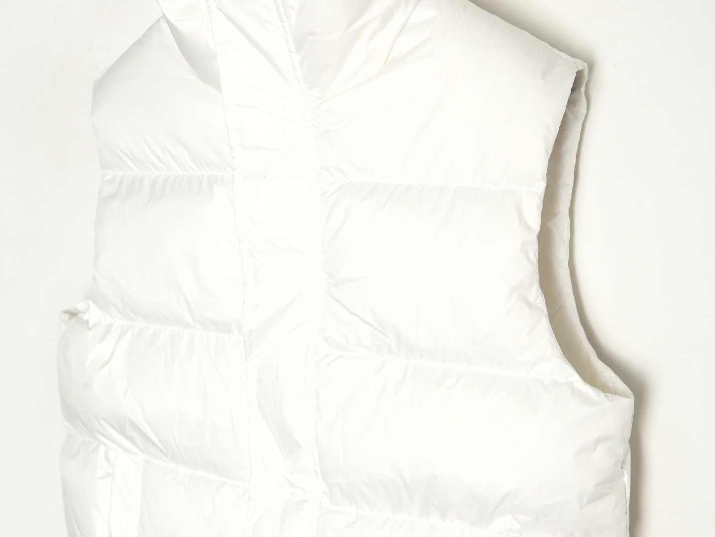 Ba1en*iaga BLCG Puffer Vest