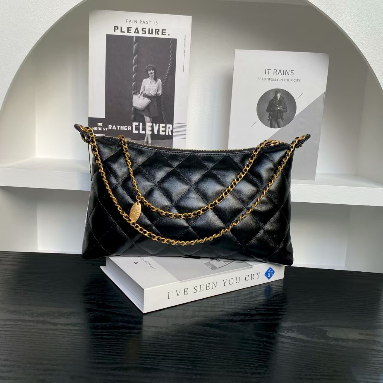 Ch**el Hobo Chain Shoulder Bag 20x32x6cm