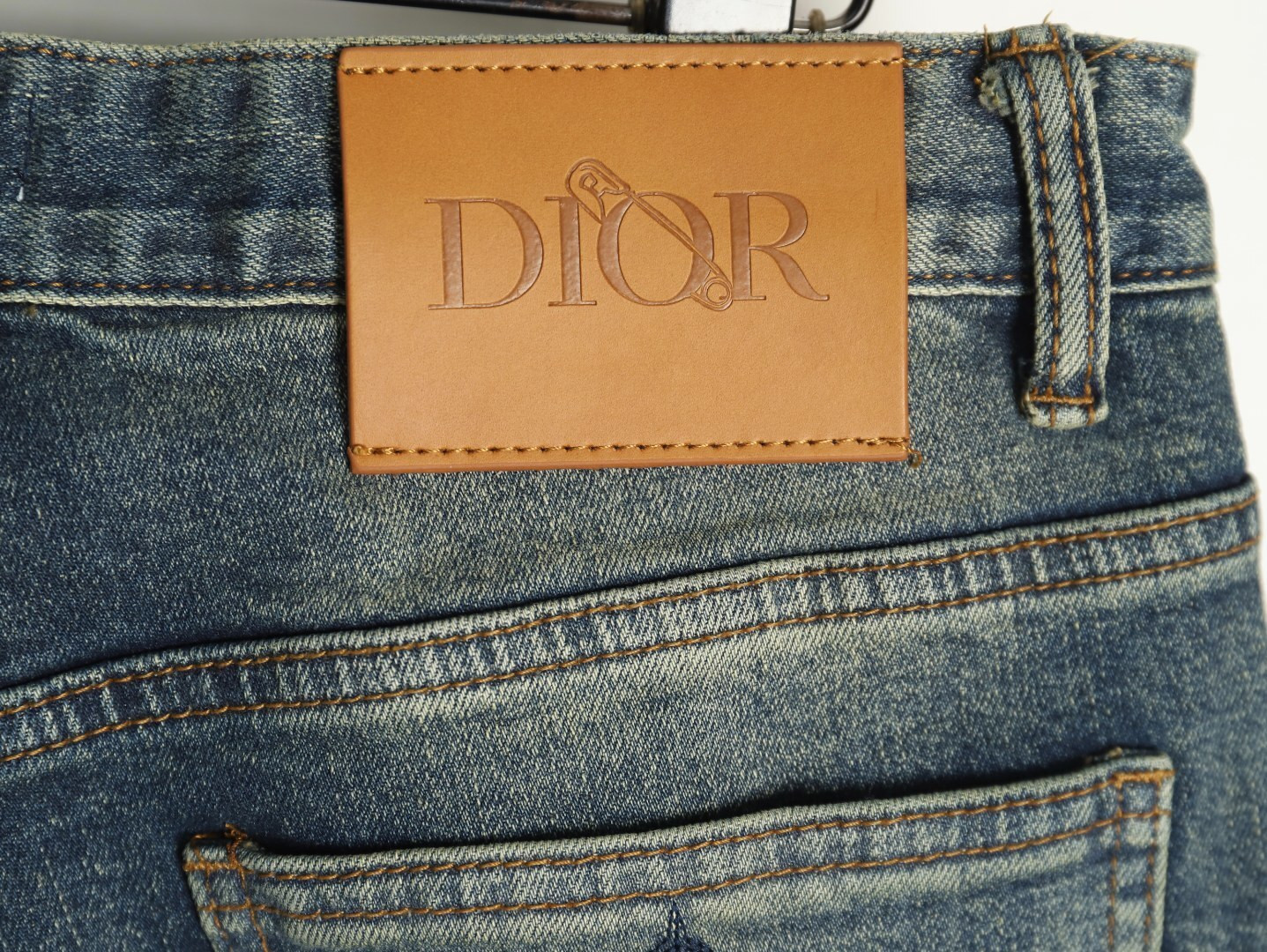 D10r Jeans
