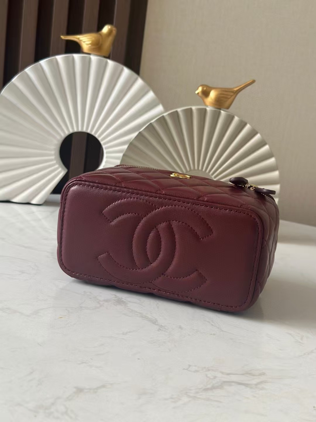 Ch**el Vanity With Chain 9.5x17x8cm