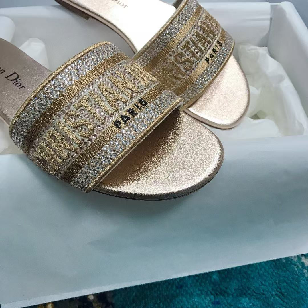UA D10r Dway Slide