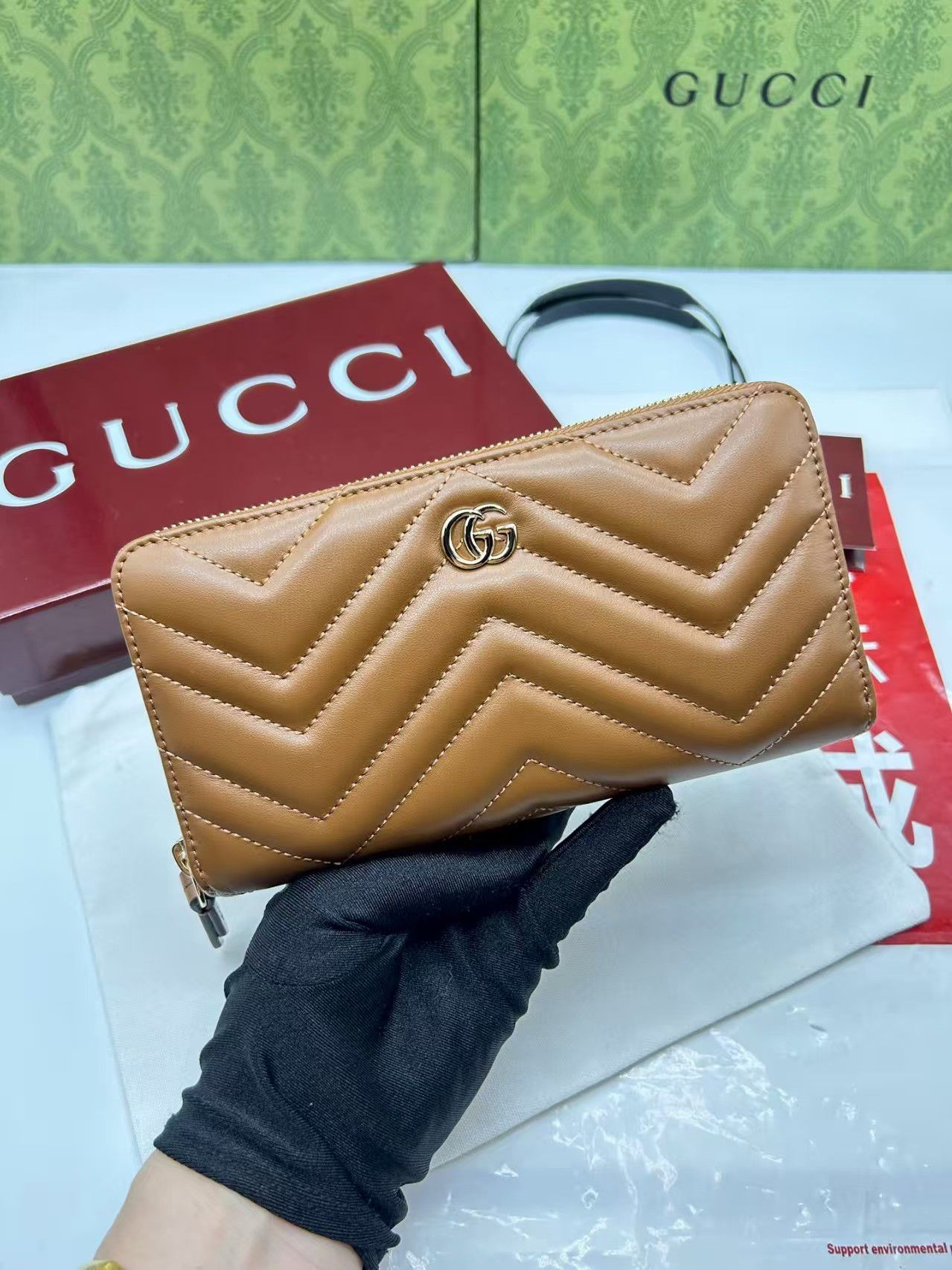 Gvc*1 GG Marmont zip around wallet 19x10.5x2cm
