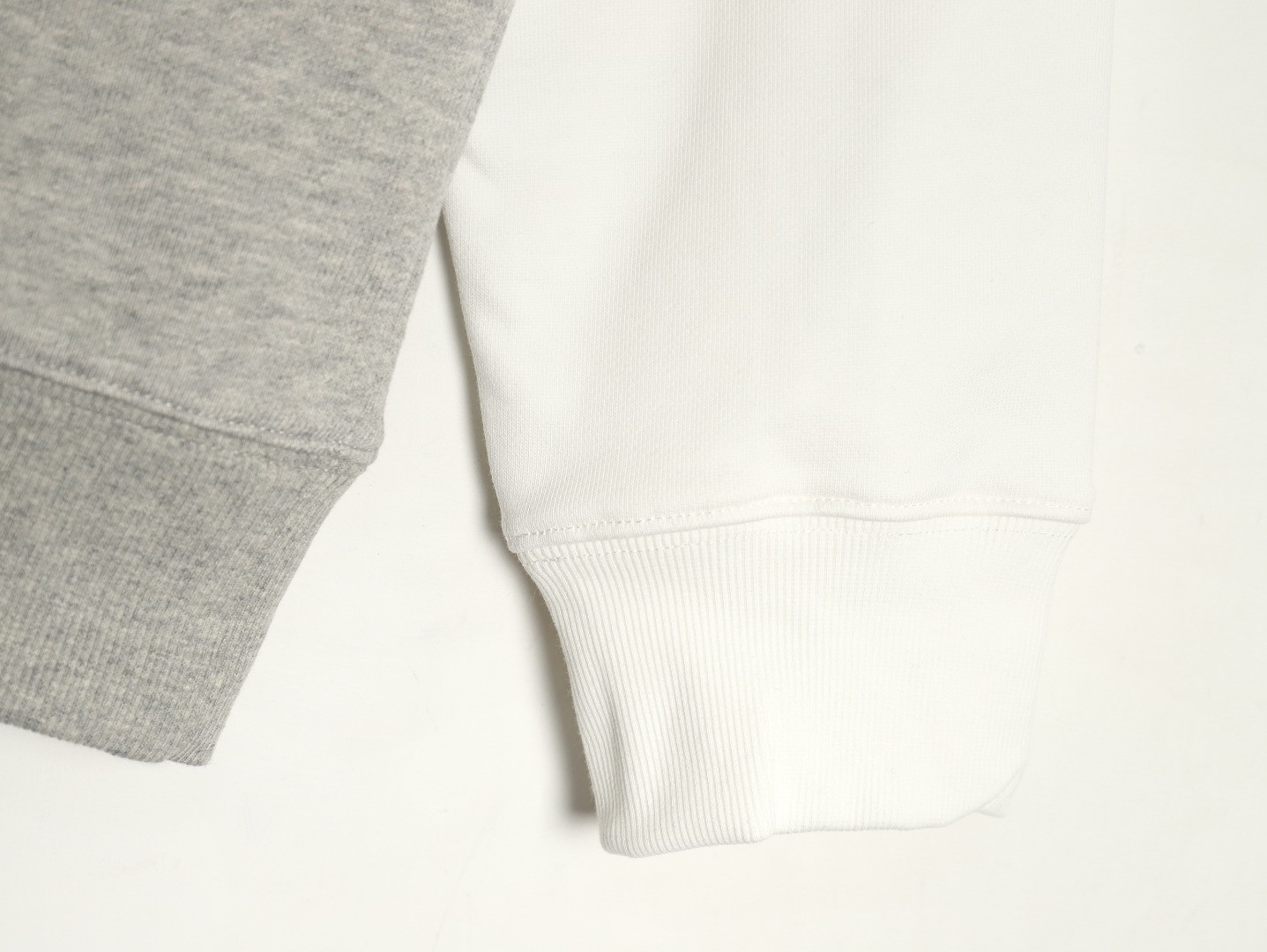 Gvc*1 24Fw Hoodies