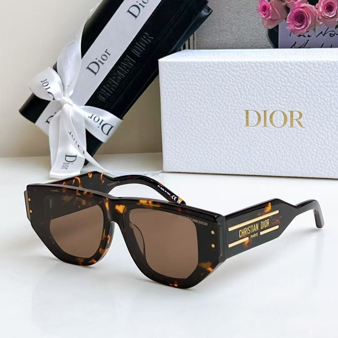 D10r Glasses